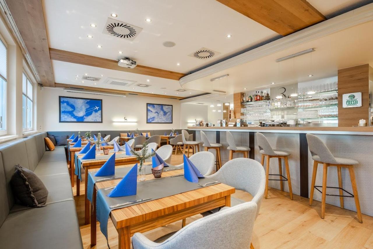 Das Reinisch Hotel - Near Vienna Airport Швехат Экстерьер фото