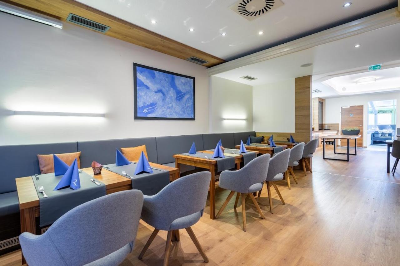Das Reinisch Hotel - Near Vienna Airport Швехат Экстерьер фото