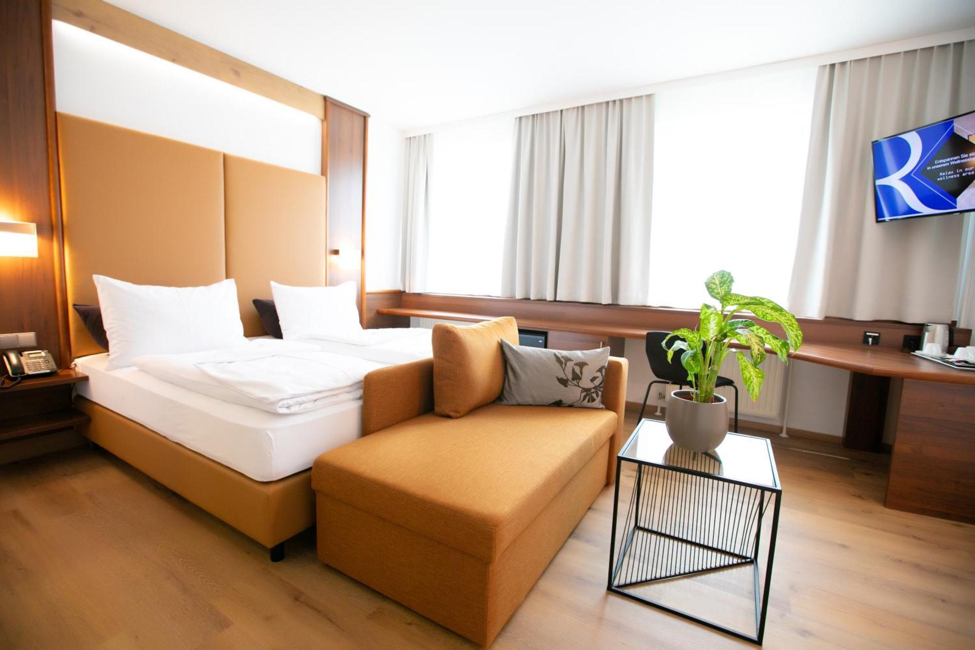 Das Reinisch Hotel - Near Vienna Airport Швехат Экстерьер фото