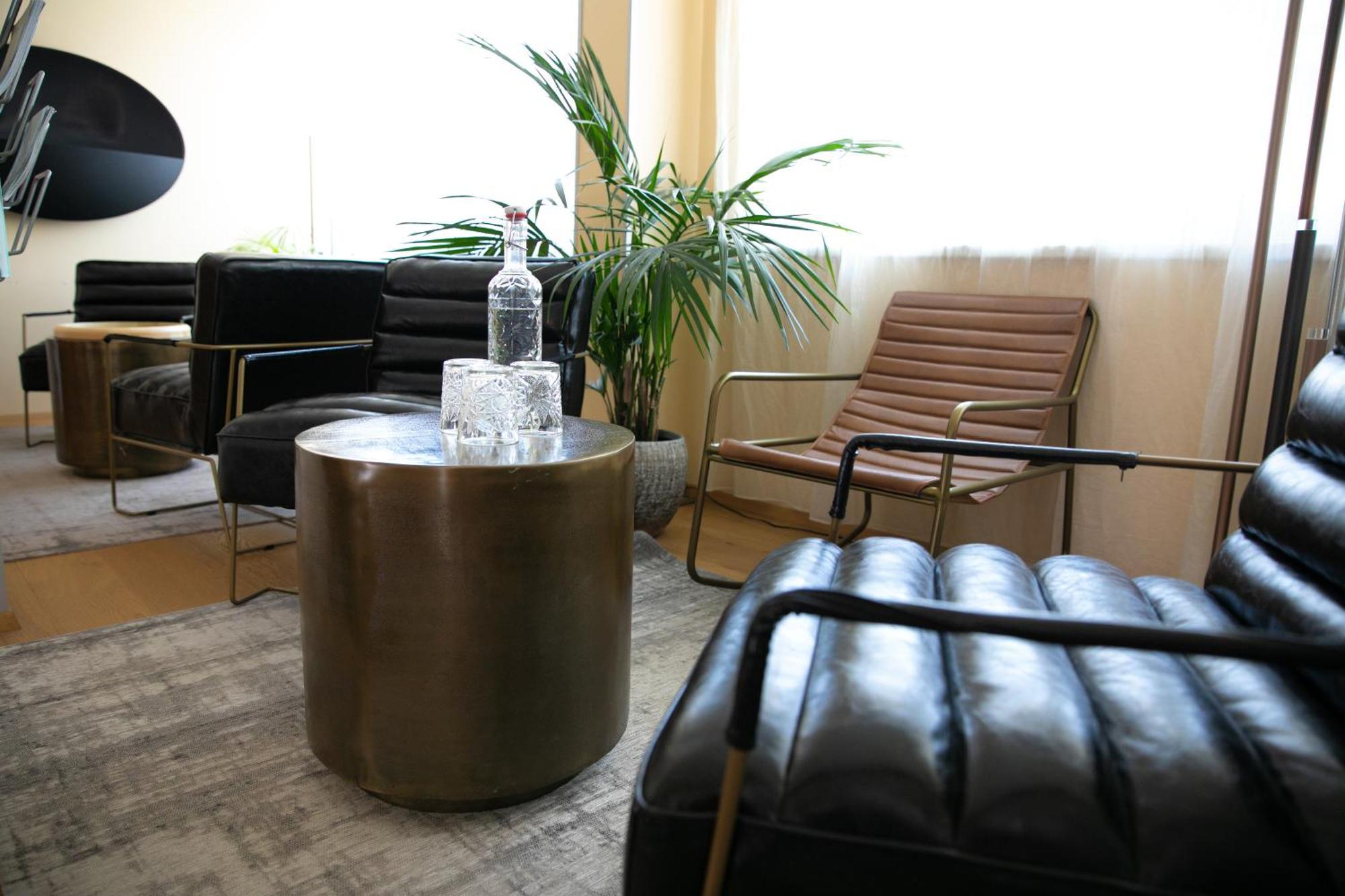 Das Reinisch Hotel - Near Vienna Airport Швехат Экстерьер фото