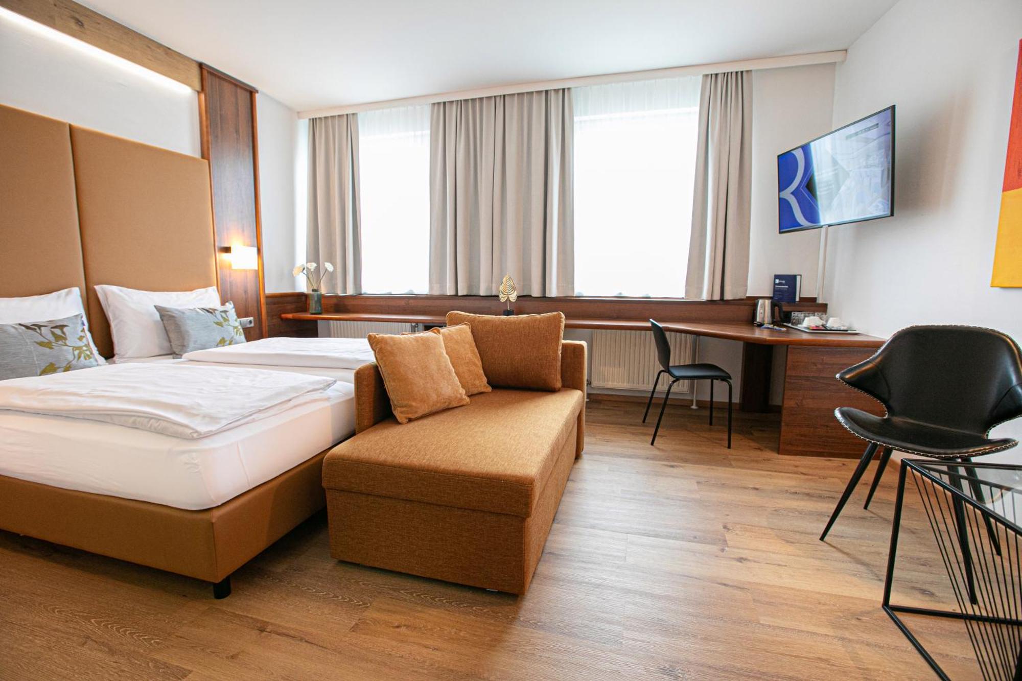 Das Reinisch Hotel - Near Vienna Airport Швехат Экстерьер фото