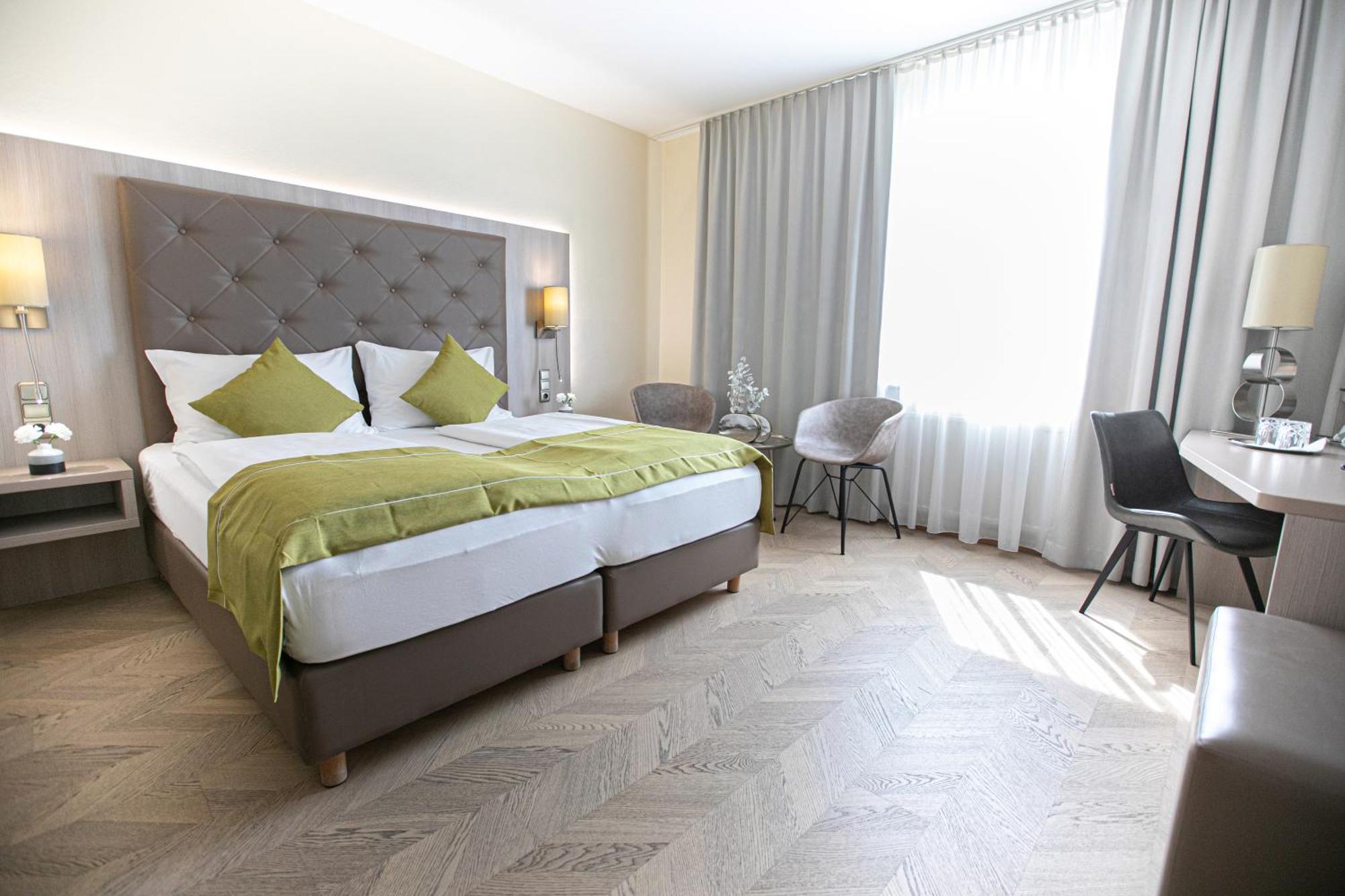 Das Reinisch Hotel - Near Vienna Airport Швехат Экстерьер фото